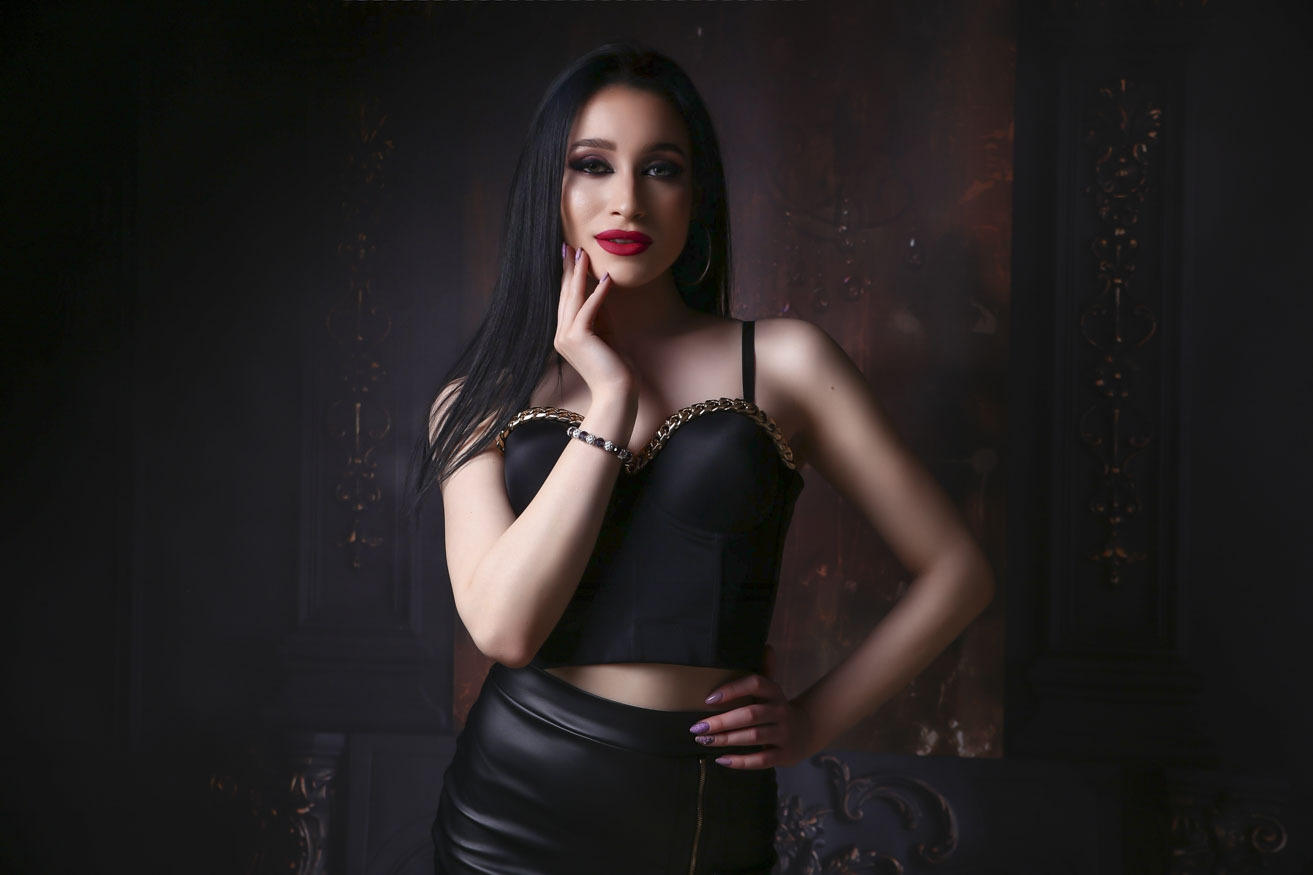 raynahunter, camgirl sur Xlovecam