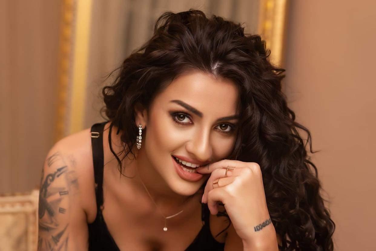 annee, camgirl Xlovecam