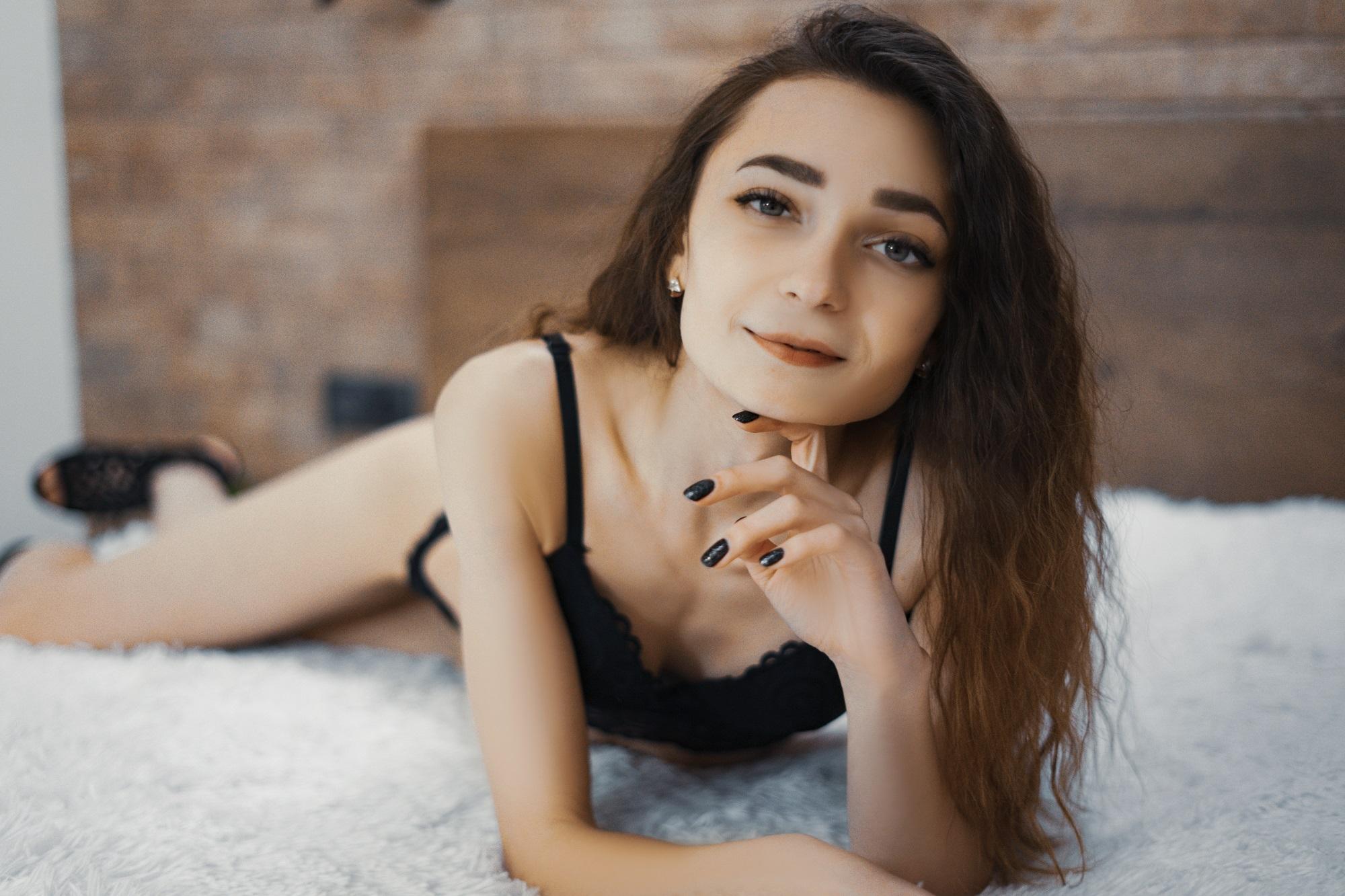 vikkidaily, camgirl Xlovecam